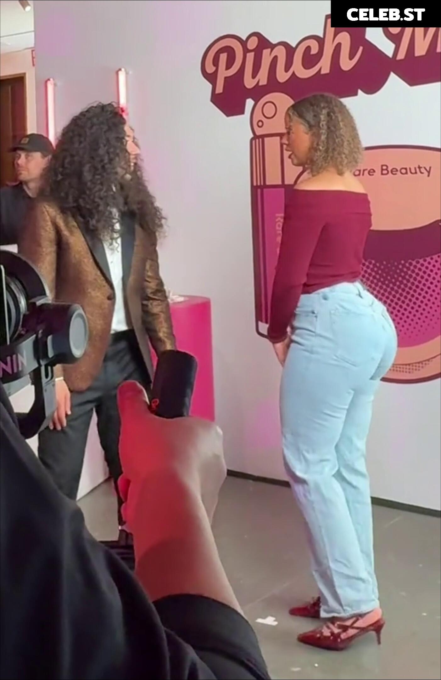 The Learmann Twins | Ana and Lexie Learmann Image 4641964