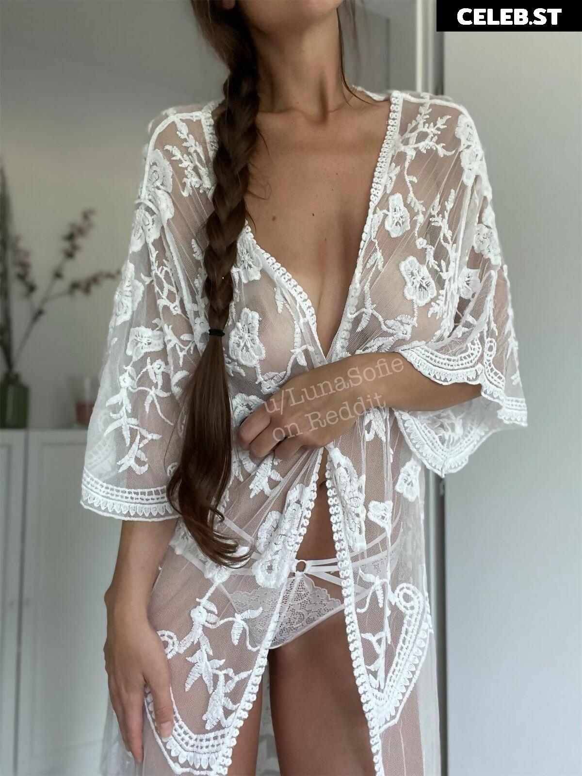 LunaSofie Image 463126