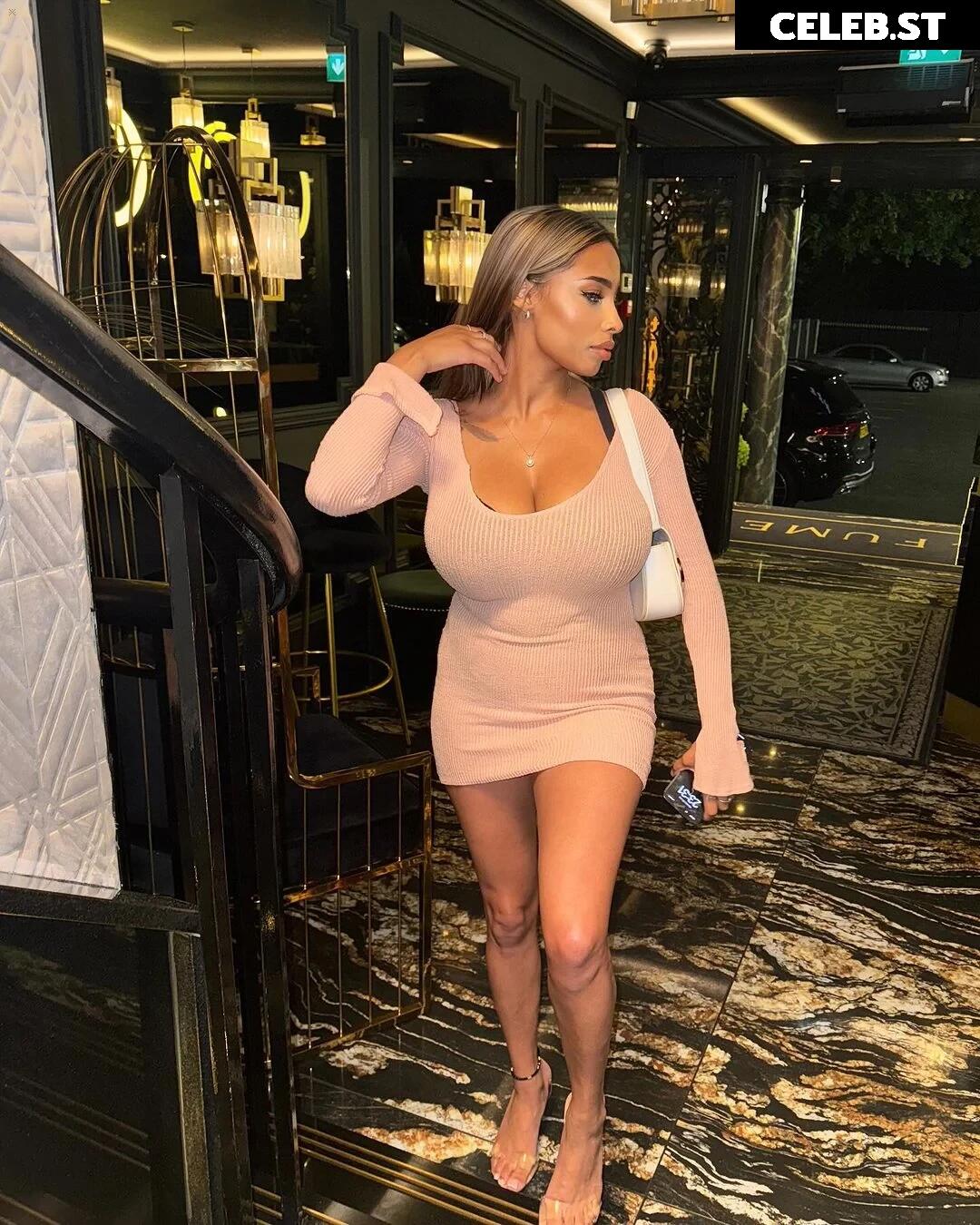 Kadelle Samuals, @kadellesamuals_ busty instagram model Image 4633499