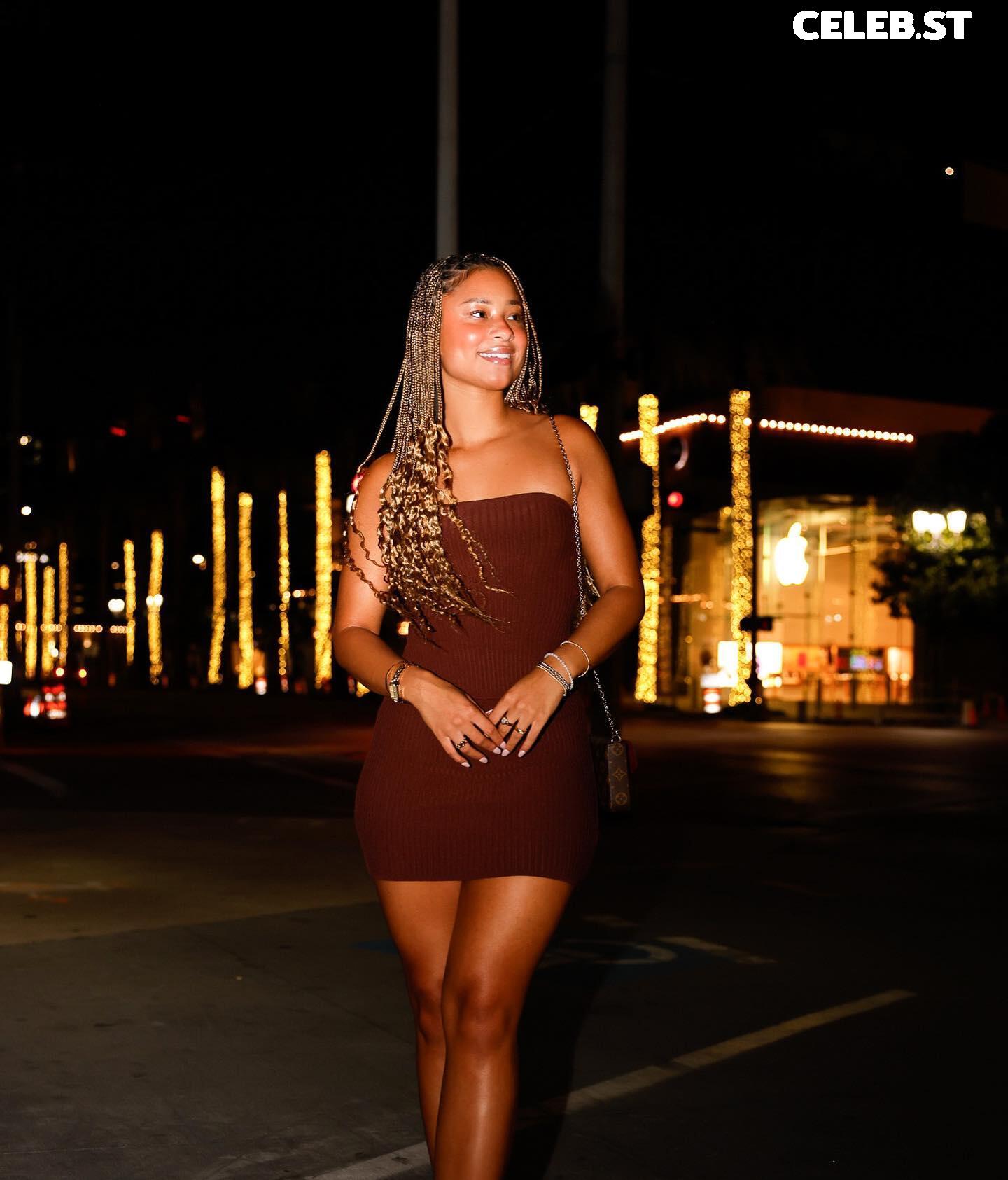 The Learmann Twins | Ana and Lexie Learmann Image 4638189