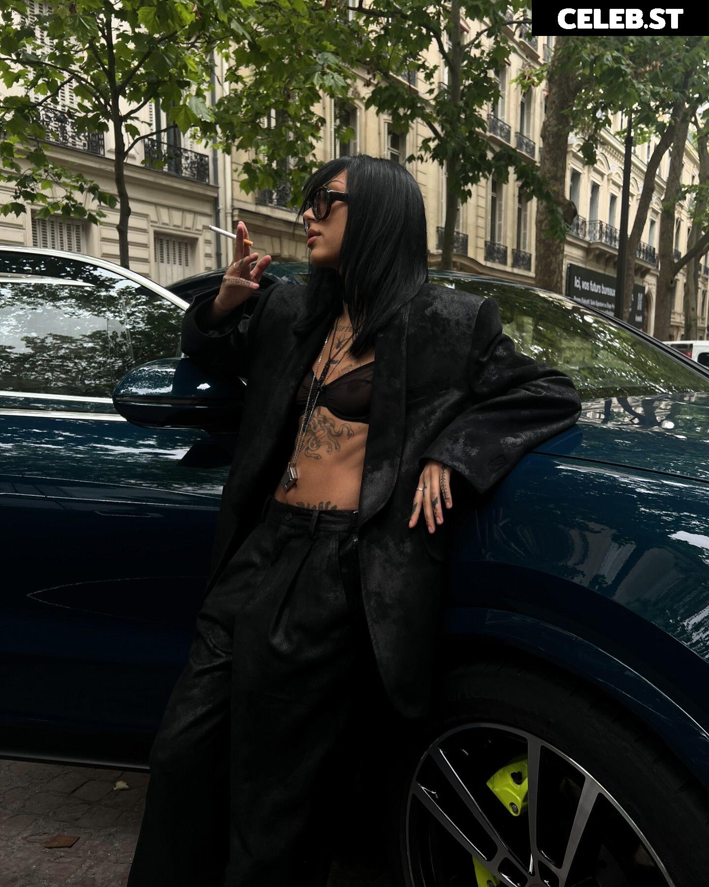 ogee_off Image 4626925