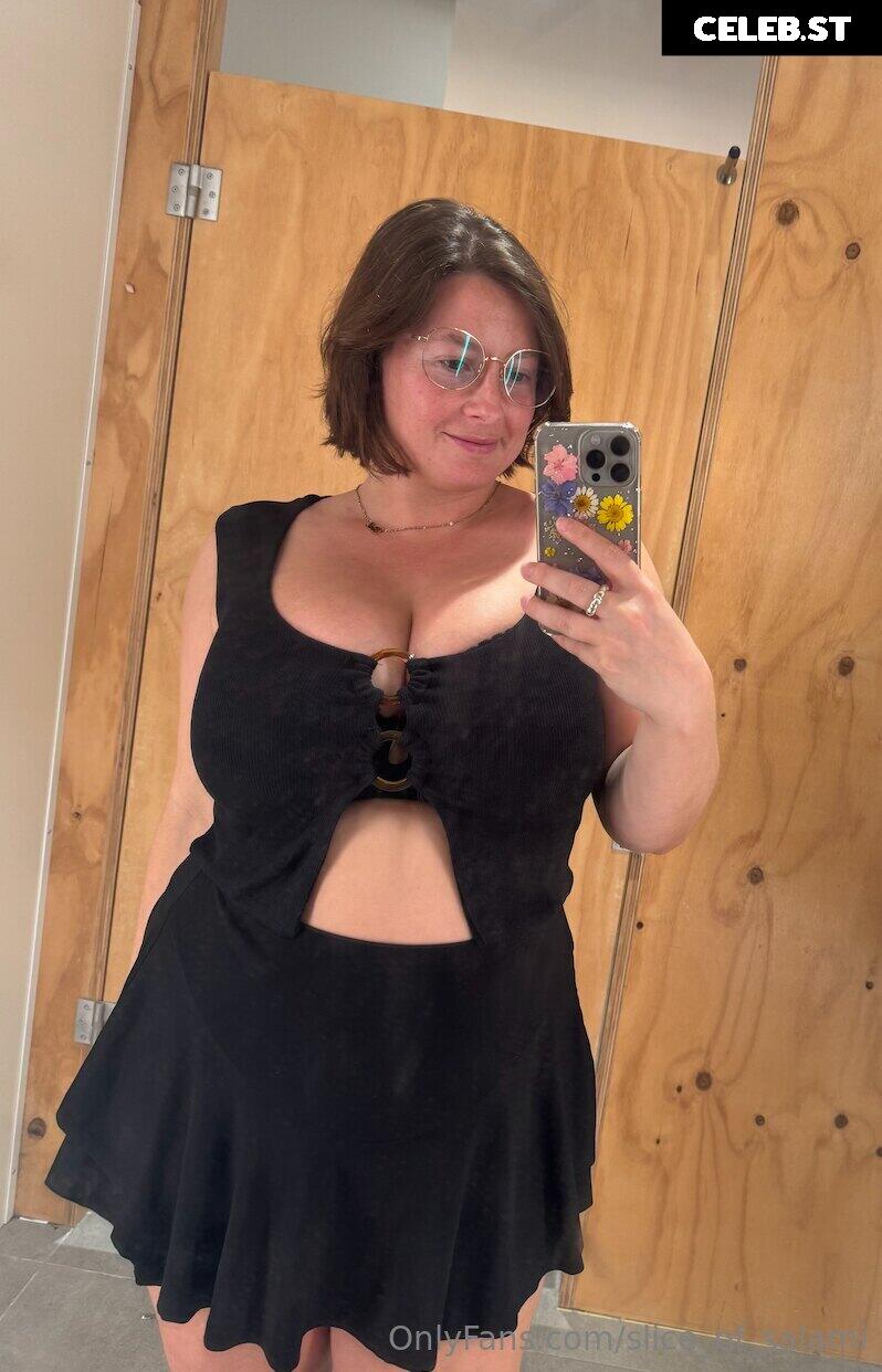 Bel Larcombe slice_of_salami_ Image 4616154