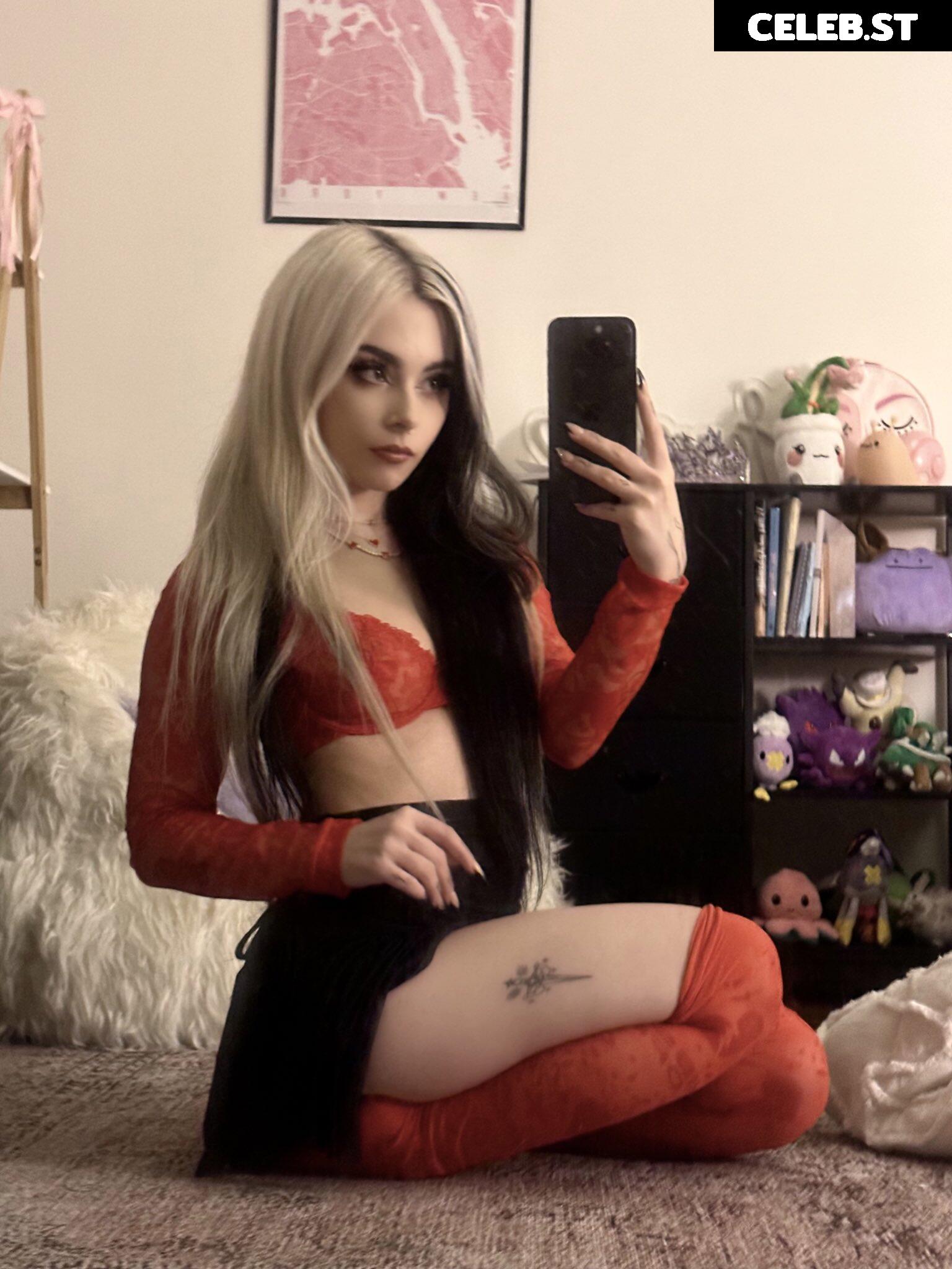 jjoycely | jj0yce | jxycexo Image 4619939