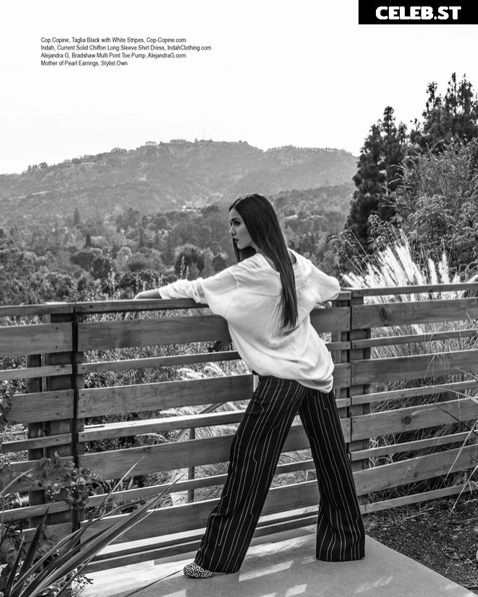 Summer Bishil Image 4605630