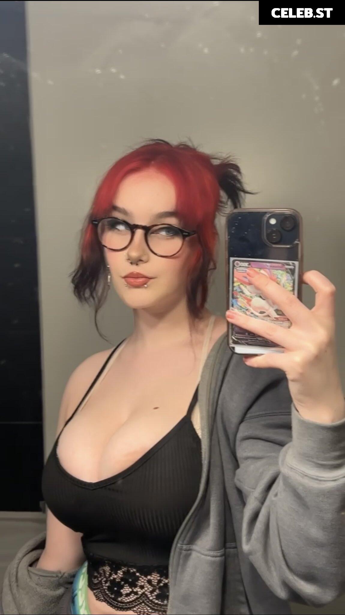 sylvieexo / sylvieesxo / sylvieecos Image 4609957