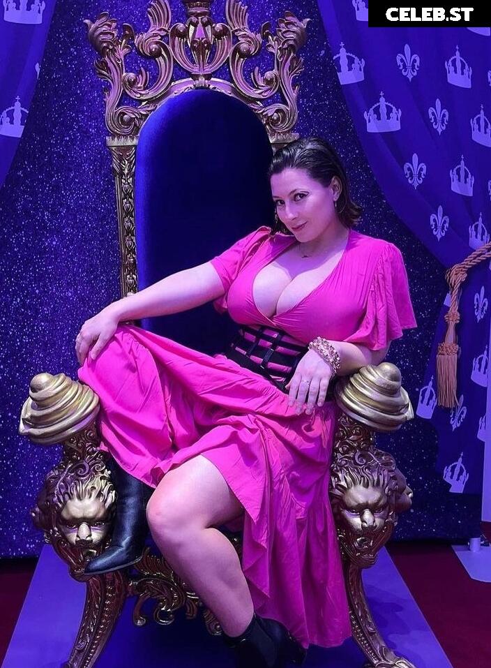 Bel Larcombe slice_of_salami_ Image 4608818