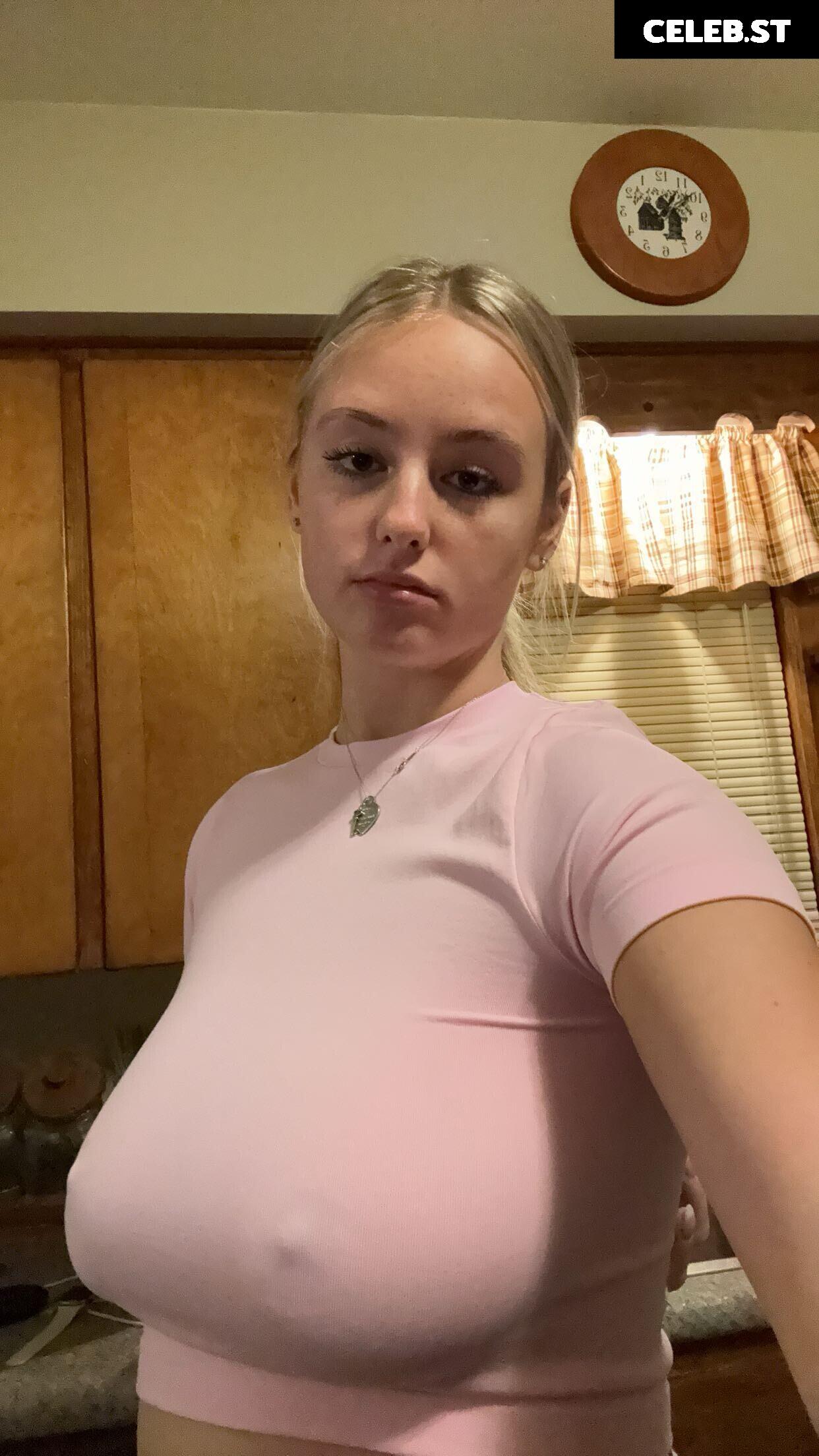 Anya.Truax Image 4796351