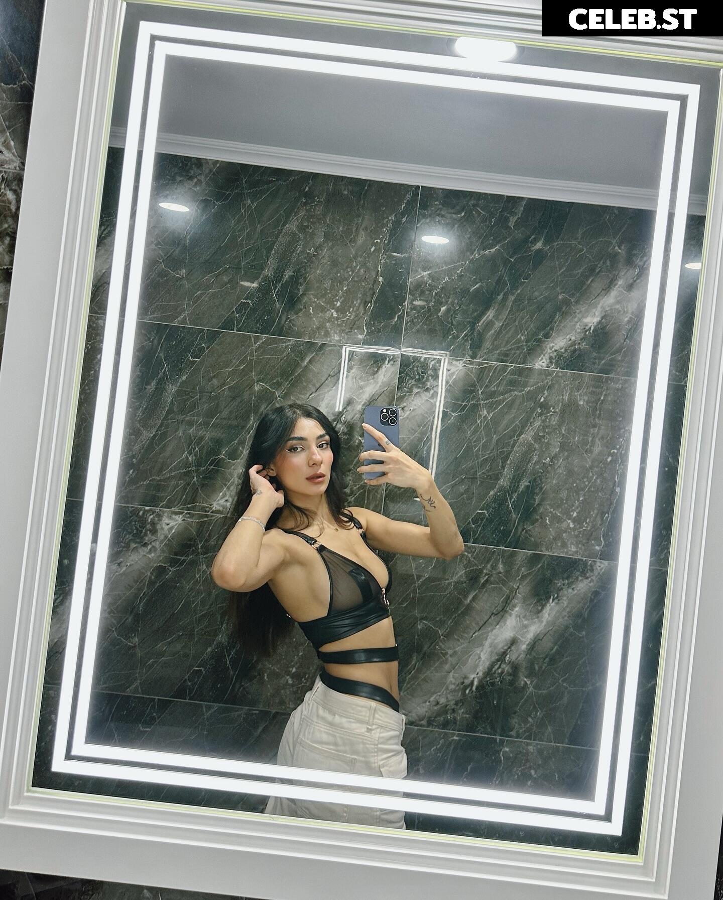 Kübra &quot;Miranda&quot; Çamlıbel Image 4797372