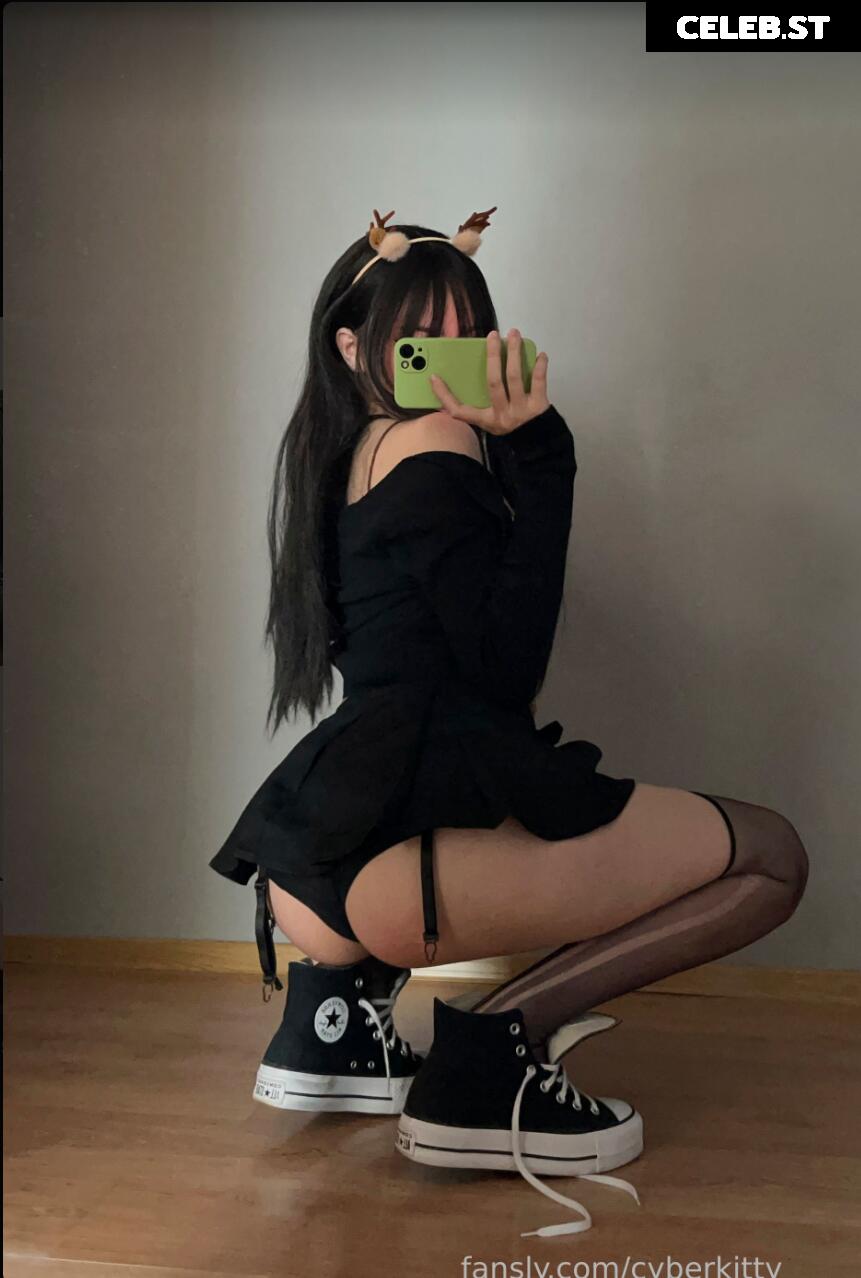 cyberkitty_____  / Dayana Yessembayeva / cyberkitty Image 4793491