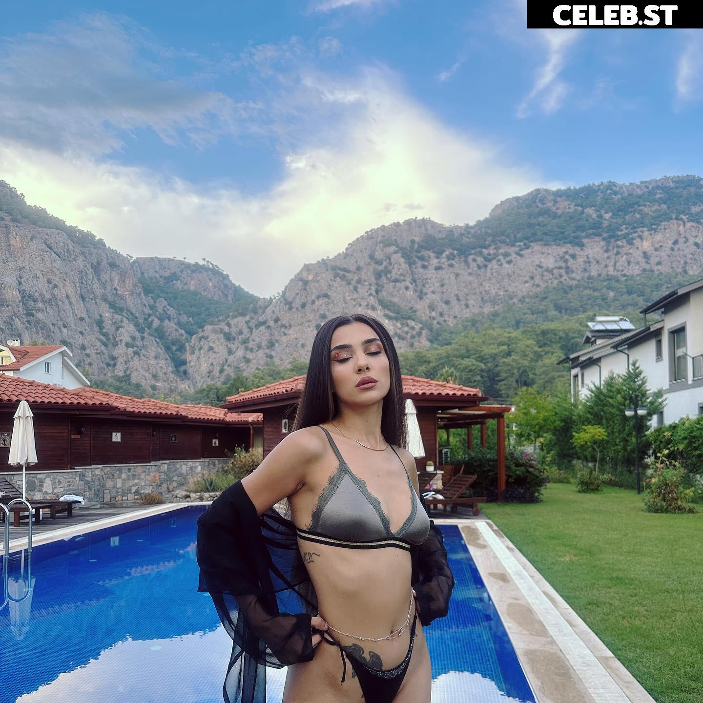 Kübra "Miranda" Çamlıbel Image 4793414