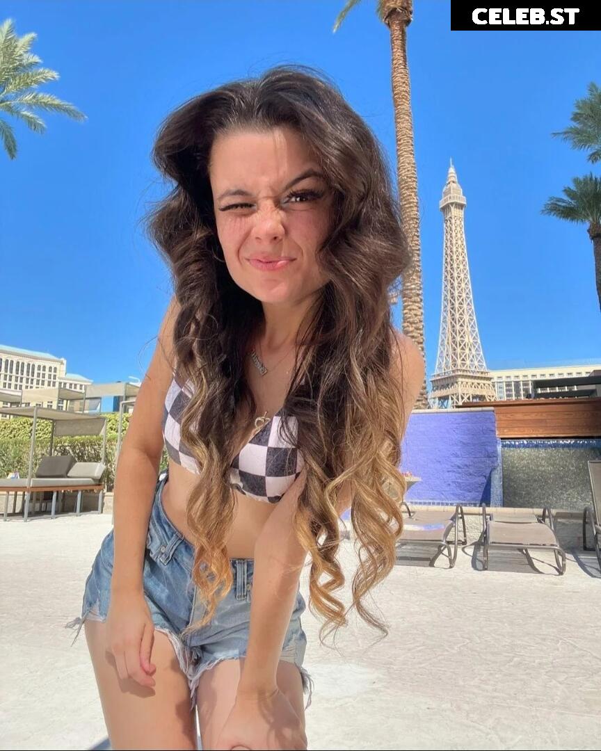 Mally_Mouse Image 4781662