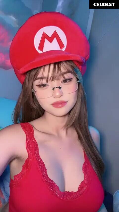 Jeila Dizon @jeilalou Image 4783707