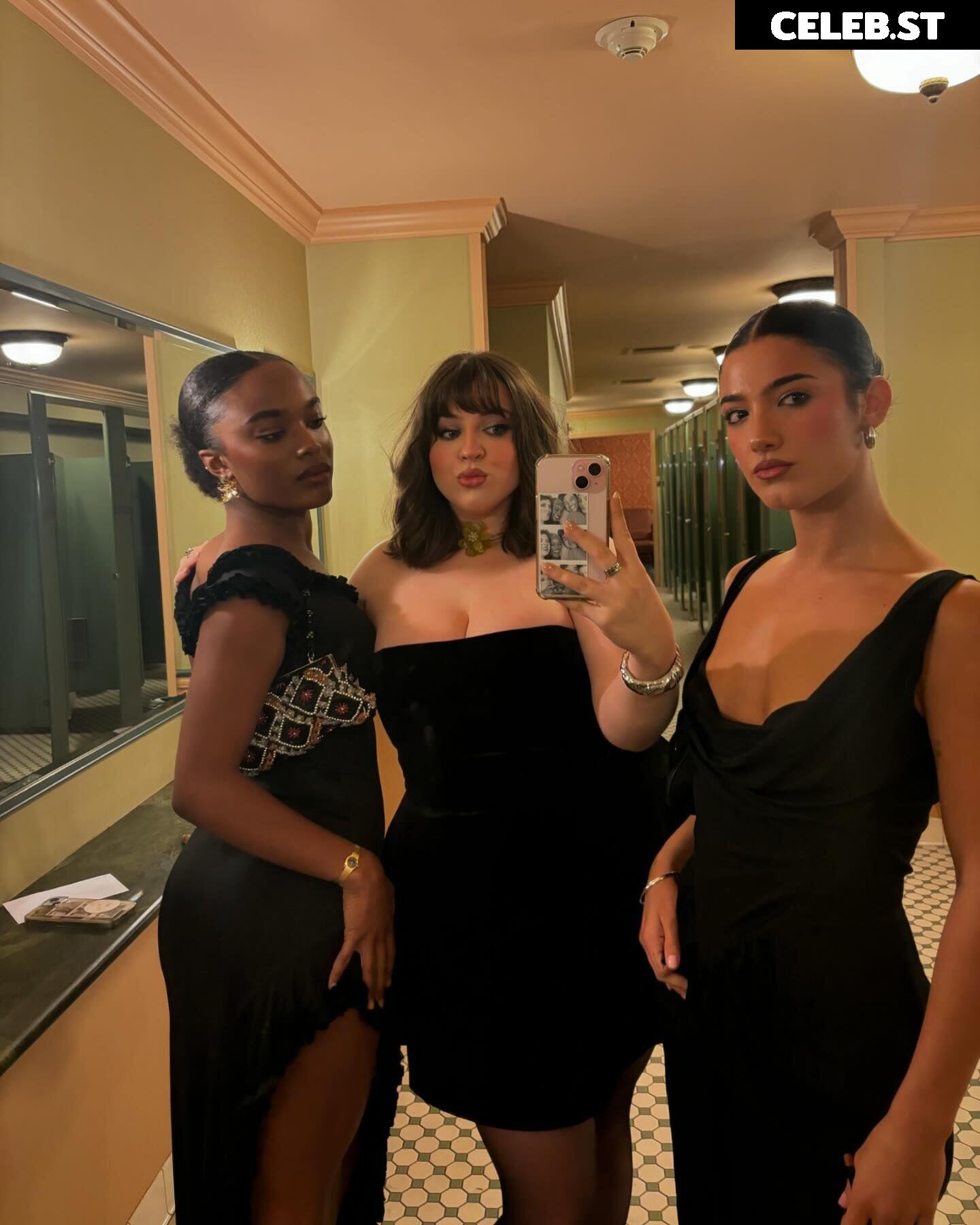 Charli D&#039;Amelio / Charli Damelio Image 4789833