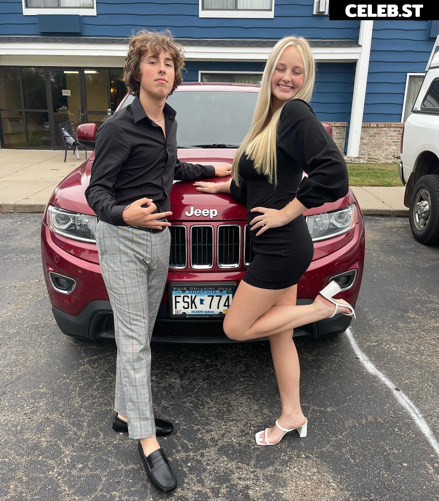 Anya.Truax Image 4776567