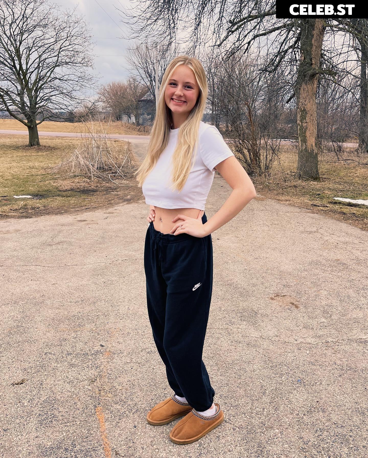 Anya.Truax Image 4777882