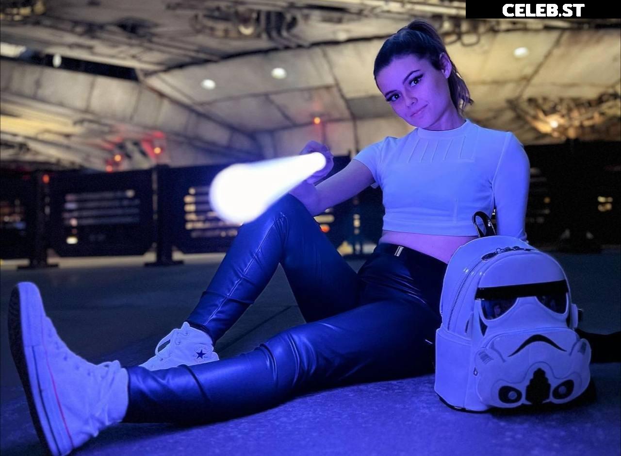 Mally_Mouse Image 4774692