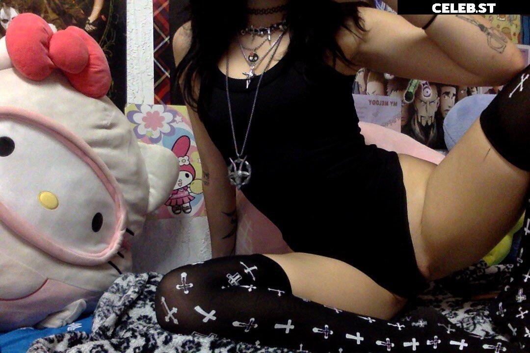 Vampirekitt3n | Valvampire | Peachyyval | kill.val Image 4771525