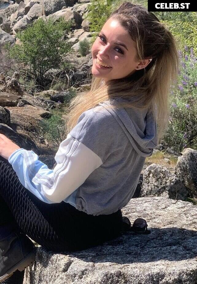 Mally_Mouse Image 4772751