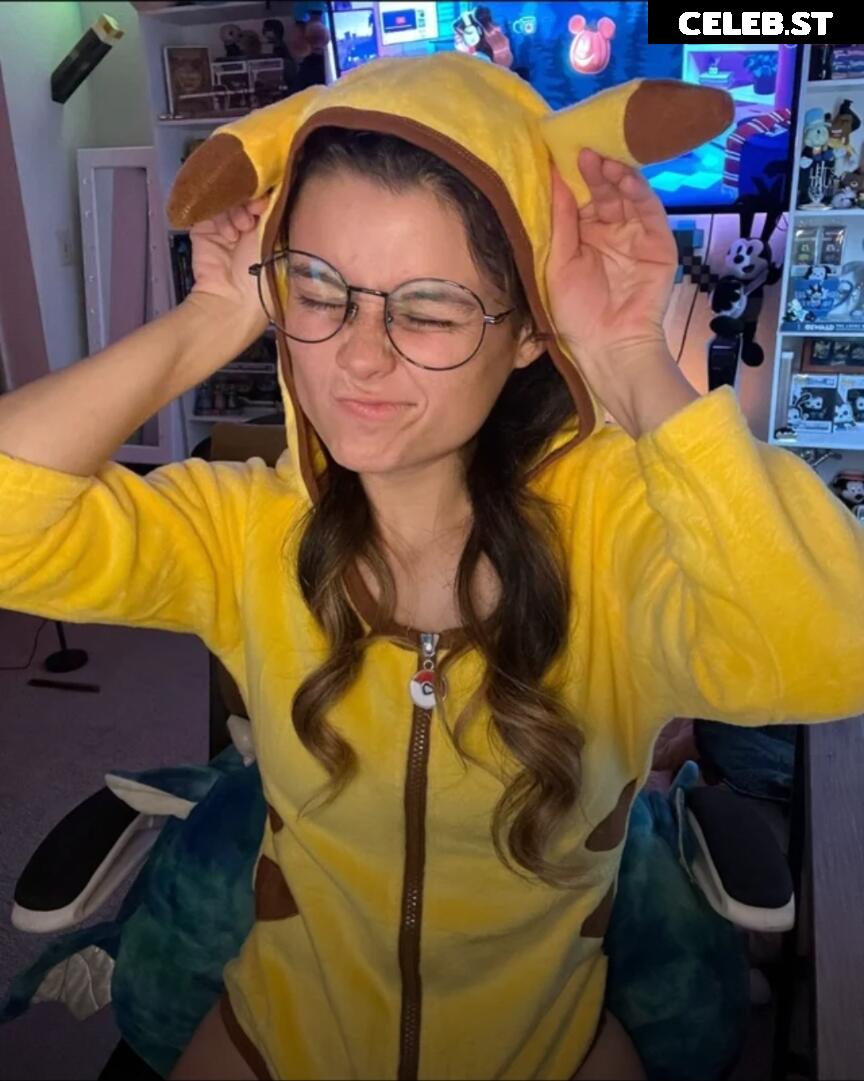 Mally_Mouse Image 4779497