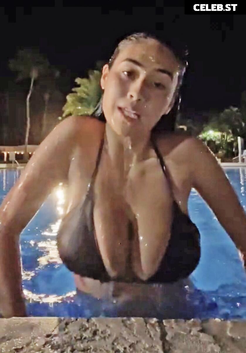 alex.papadonker Image 4779088