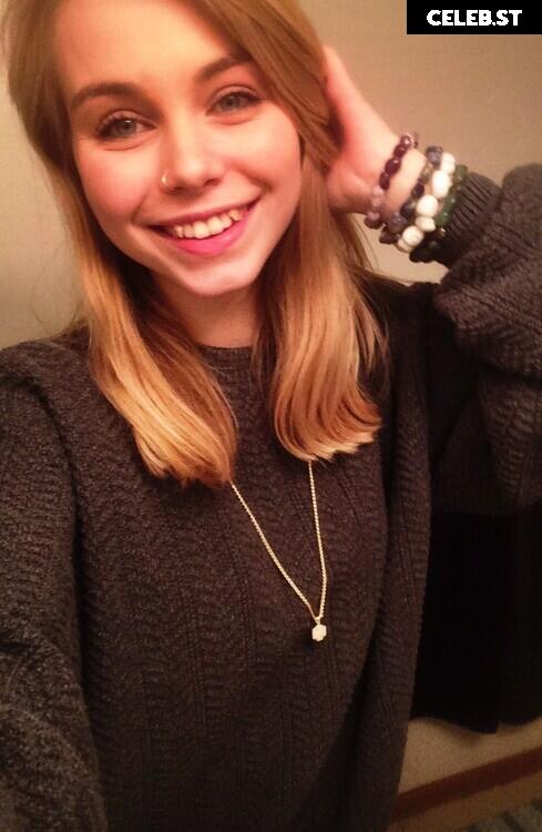 HaileeandKendra - Hailee Kendra Image 4766698