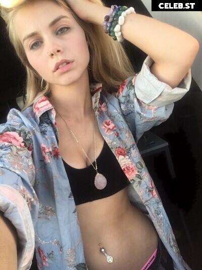 HaileeandKendra - Hailee Kendra Image 4767443