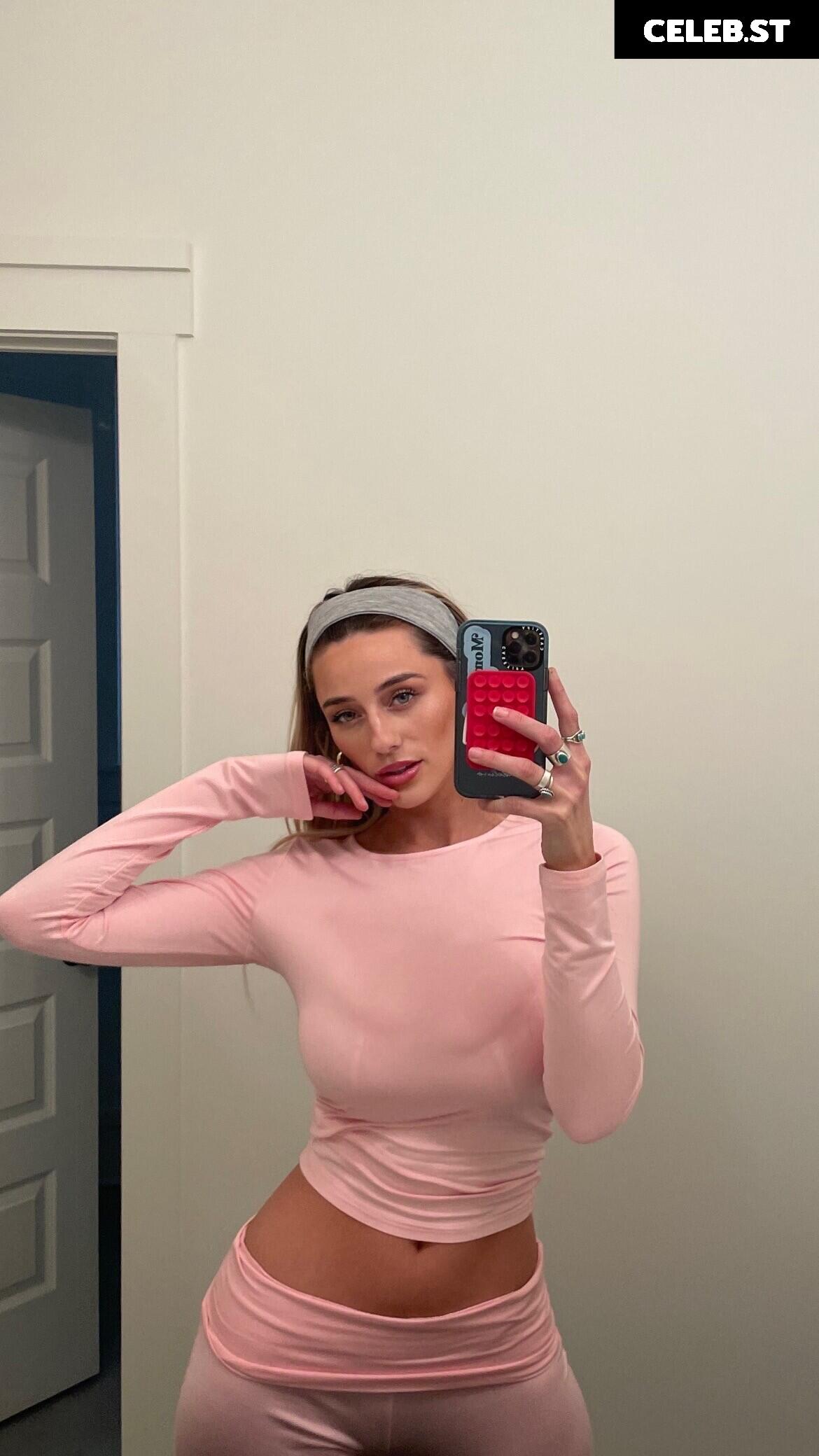 hadelinemope / Maddie Hope Image 4761023