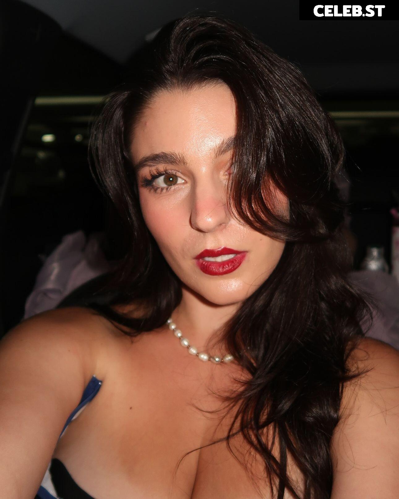 Taya Miller / Tayamillerr Image 4768127