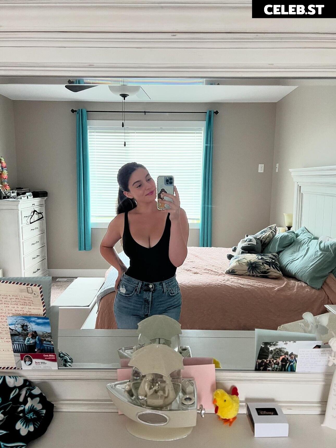 Taya Miller / Tayamillerr Image 4768375