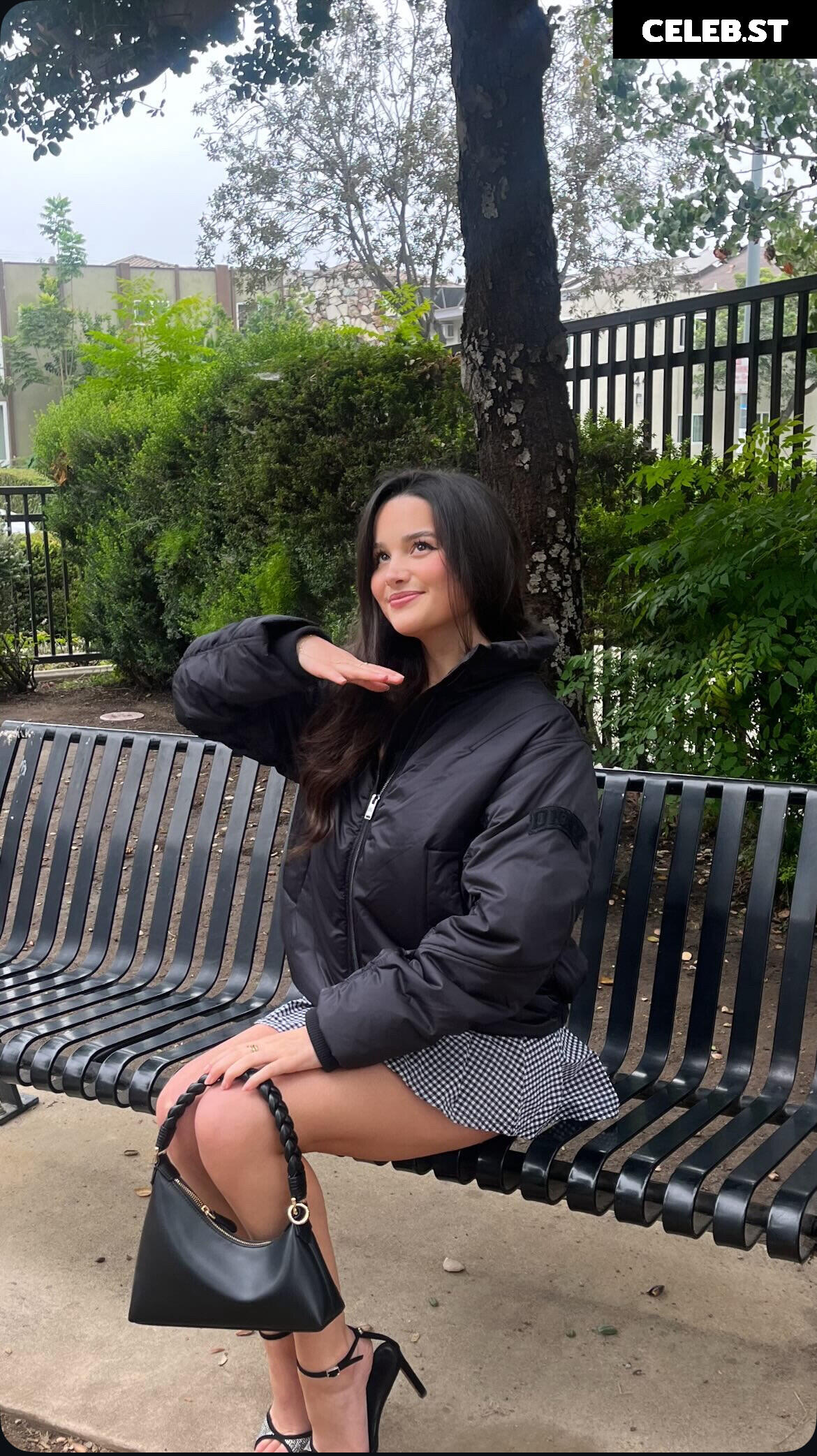 Jules LeBlanc/Annie LeBlanc Image 4754723