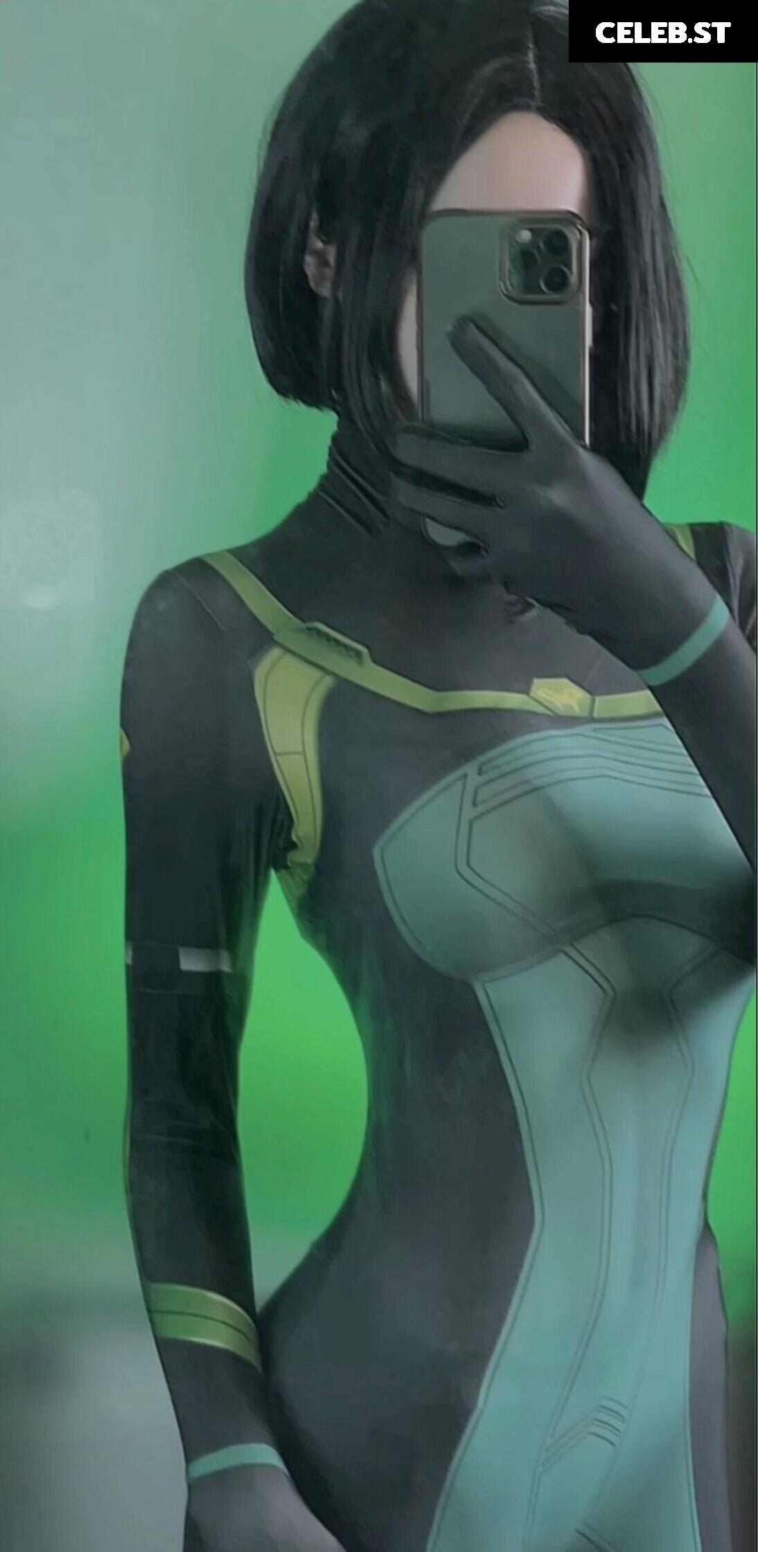 Lolaaasaur / animewifey_ / animewifey__ Image 4750578