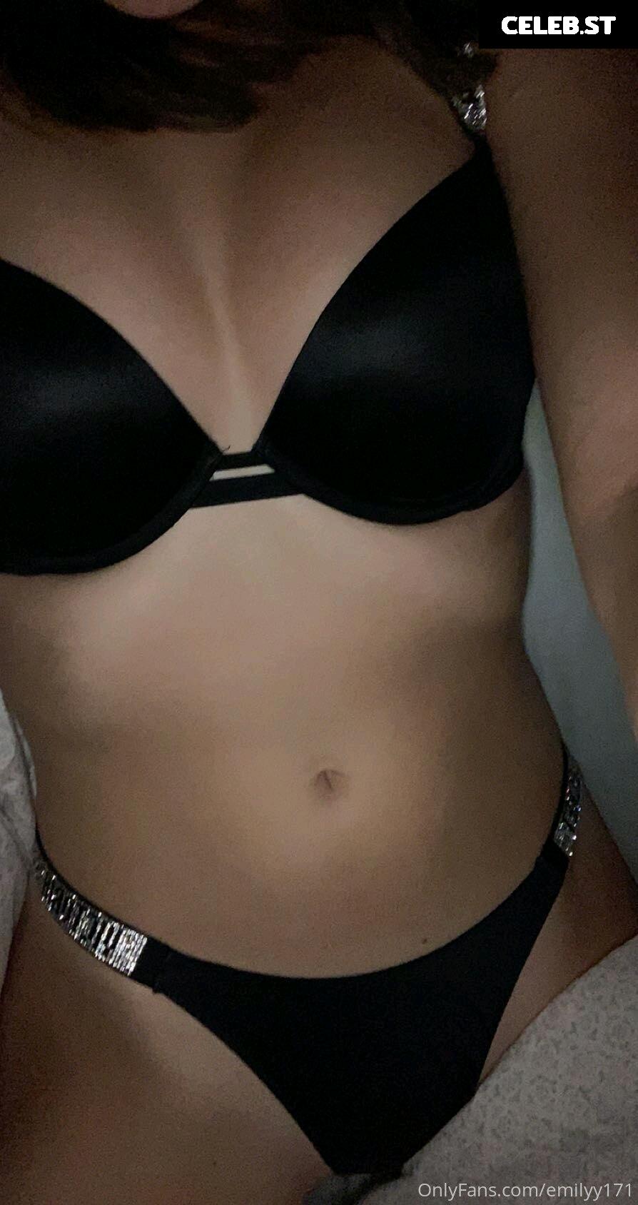 Emily Trapp - TikTok / Instagram / OnlyFans Image 4745779