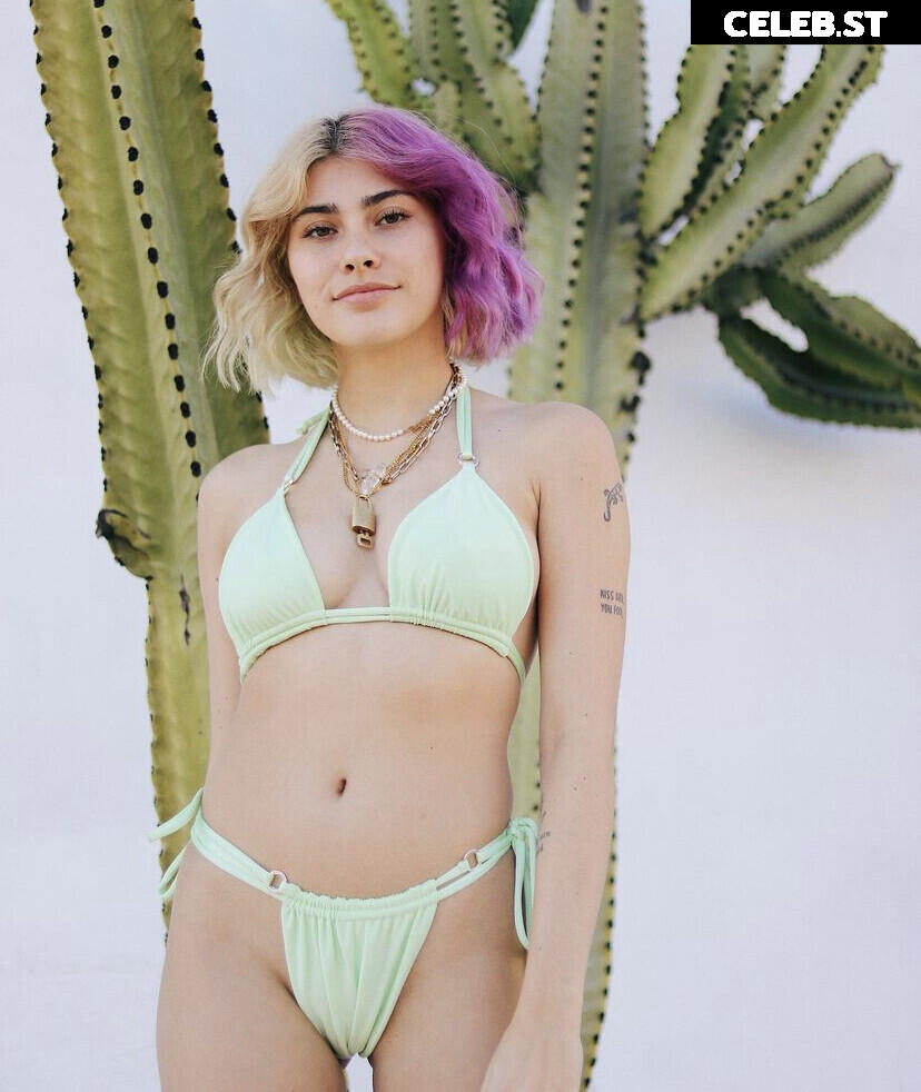 Kaylie Altman / kaydollazz Image 4747219