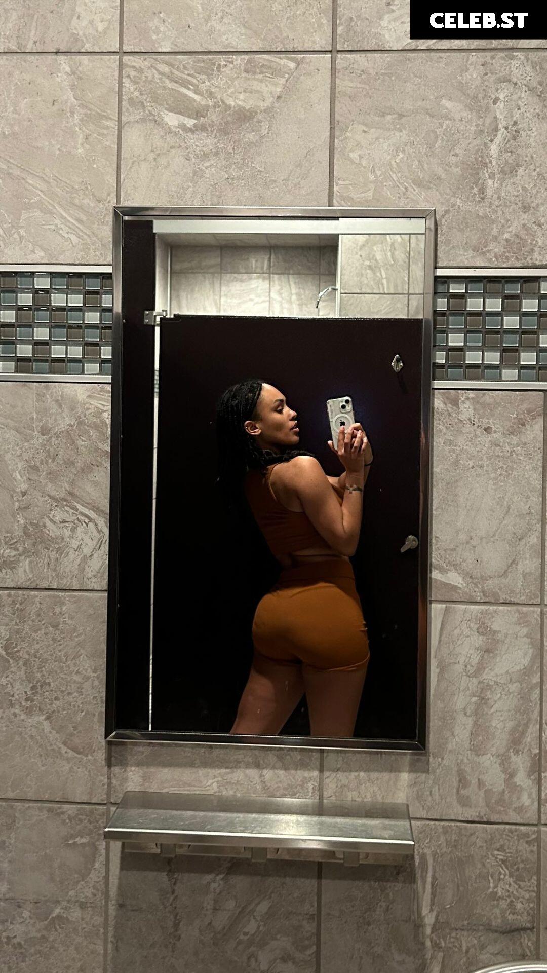 Aaliyeezy Image 4741743