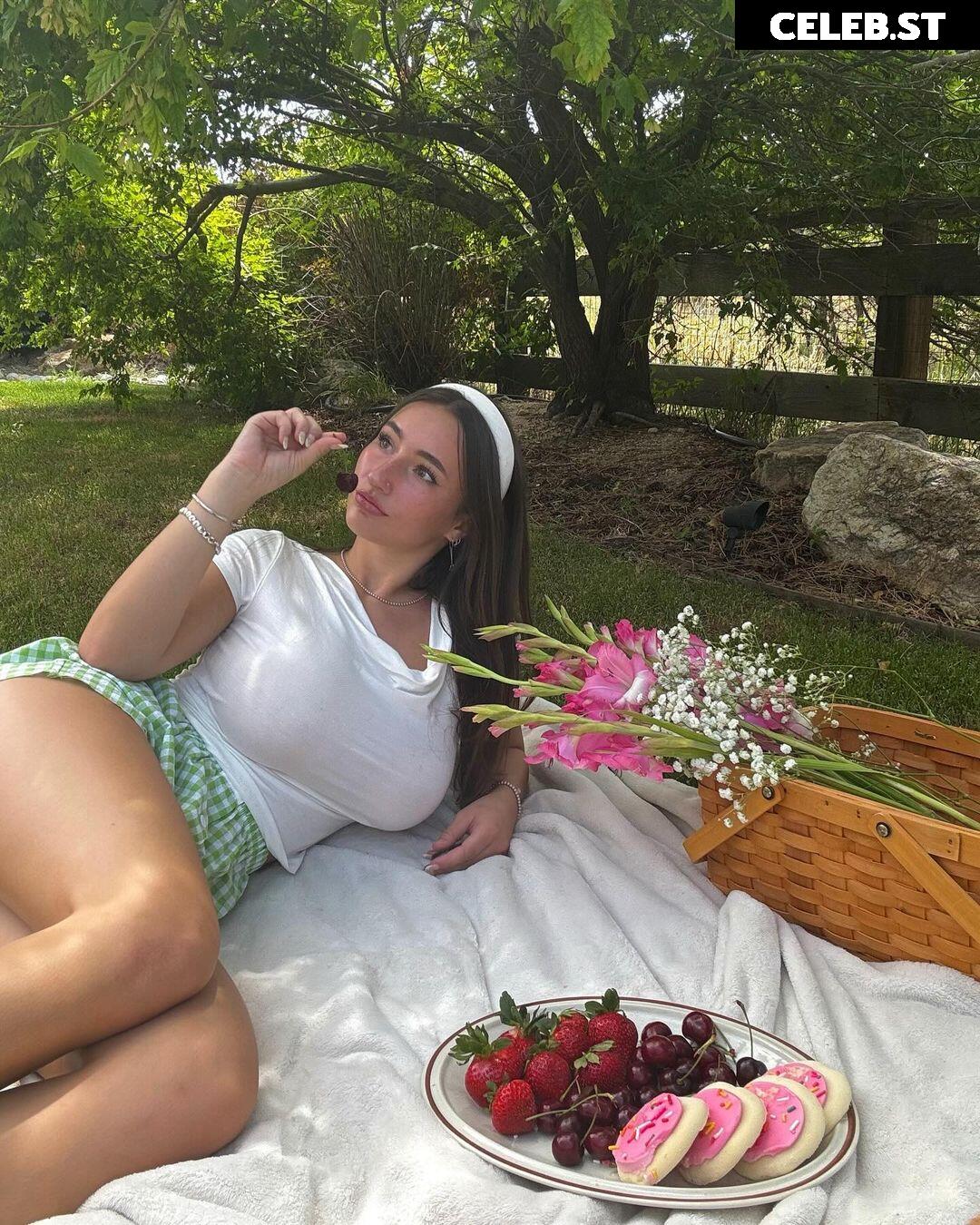 Nnevelpappermann | Devon Shae Image 4741698