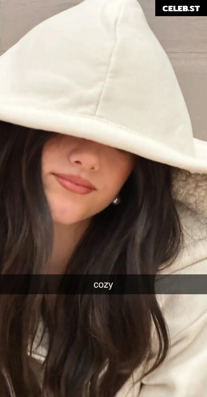 Charli D&#039;Amelio / Charli Damelio Image 4742655