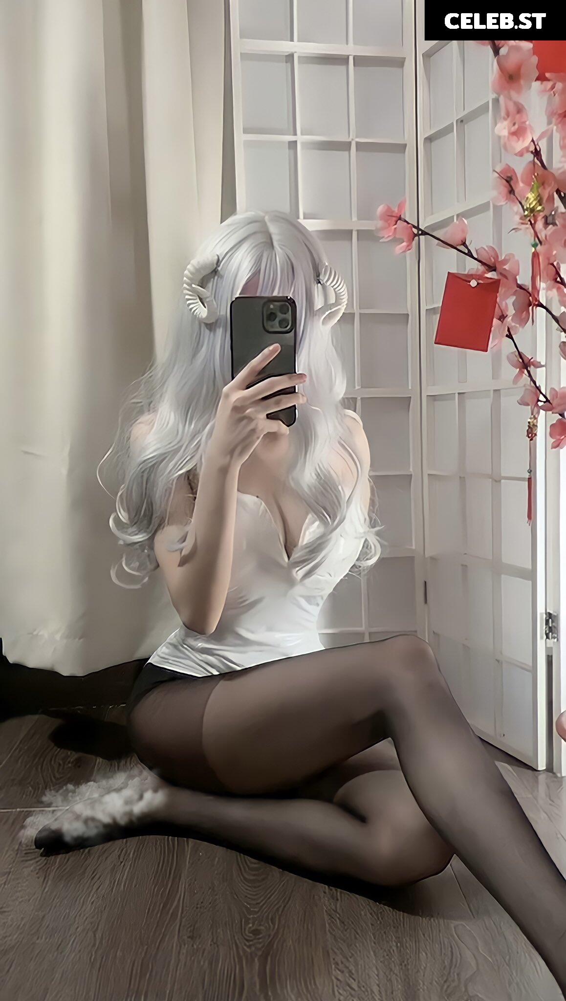 Lolaaasaur / animewifey_ / animewifey__ Image 4748751