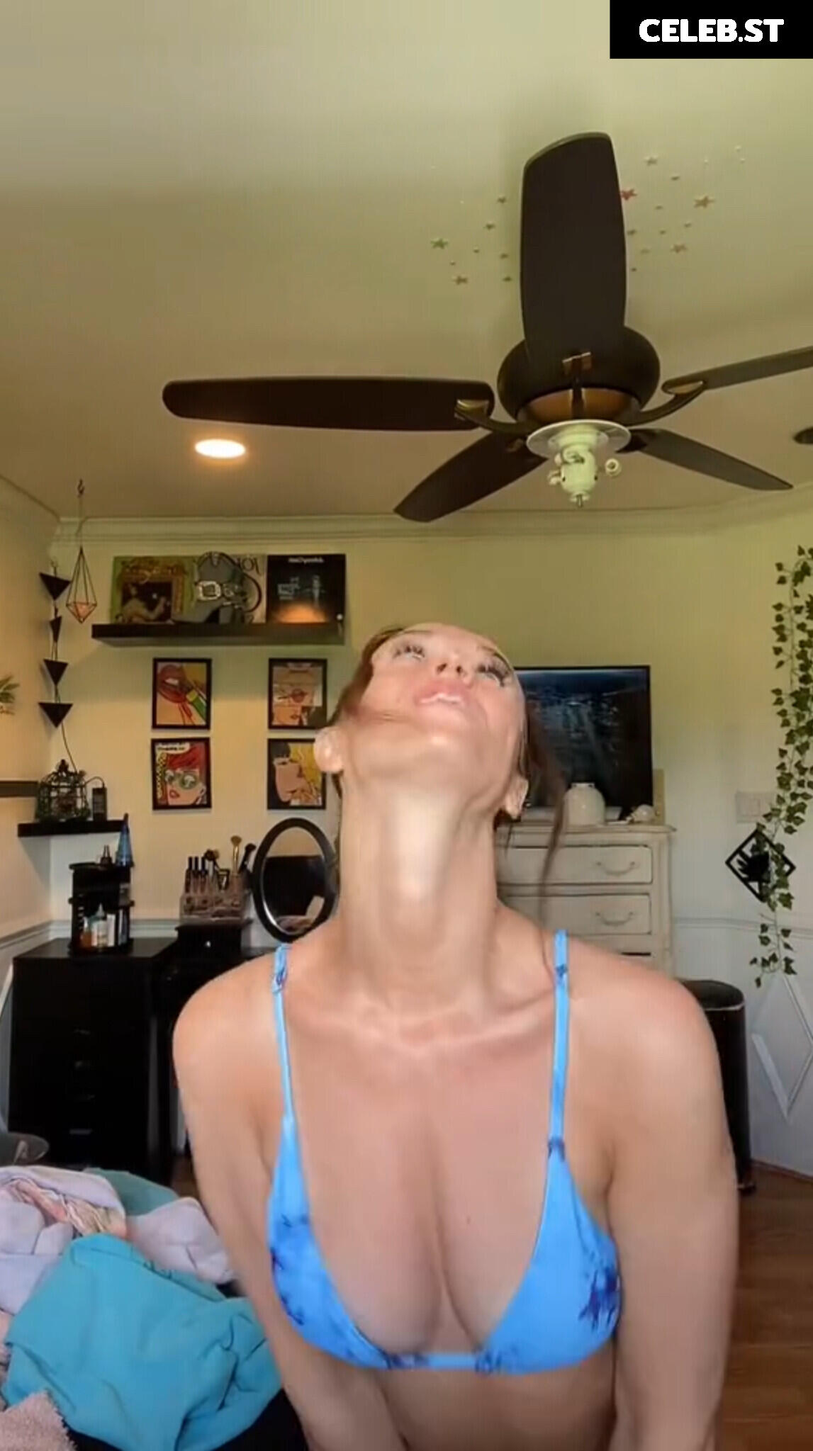 Gabby J David Image 4735286