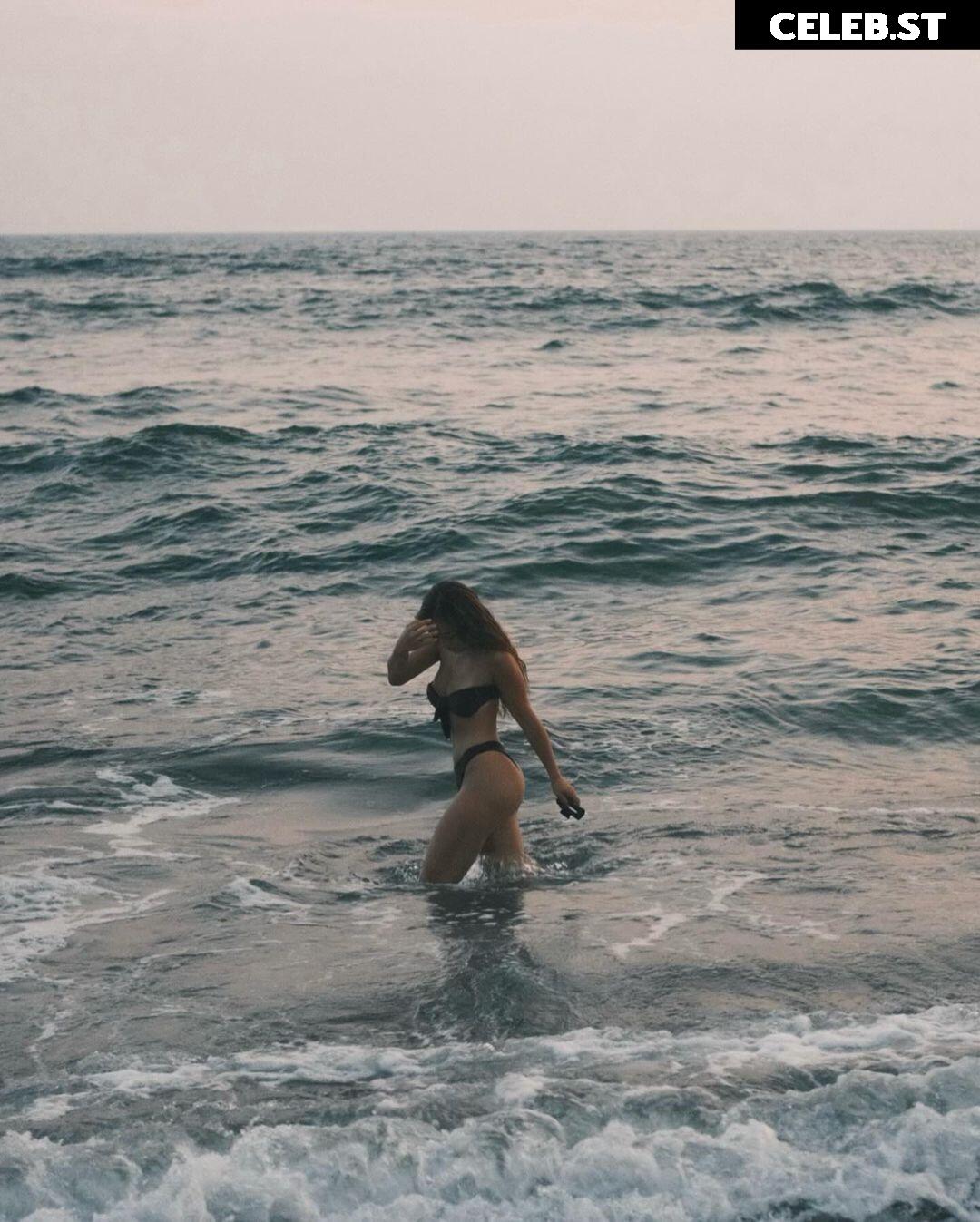 Naho Nishikawaka / naho_nishikawaka Image 4736619