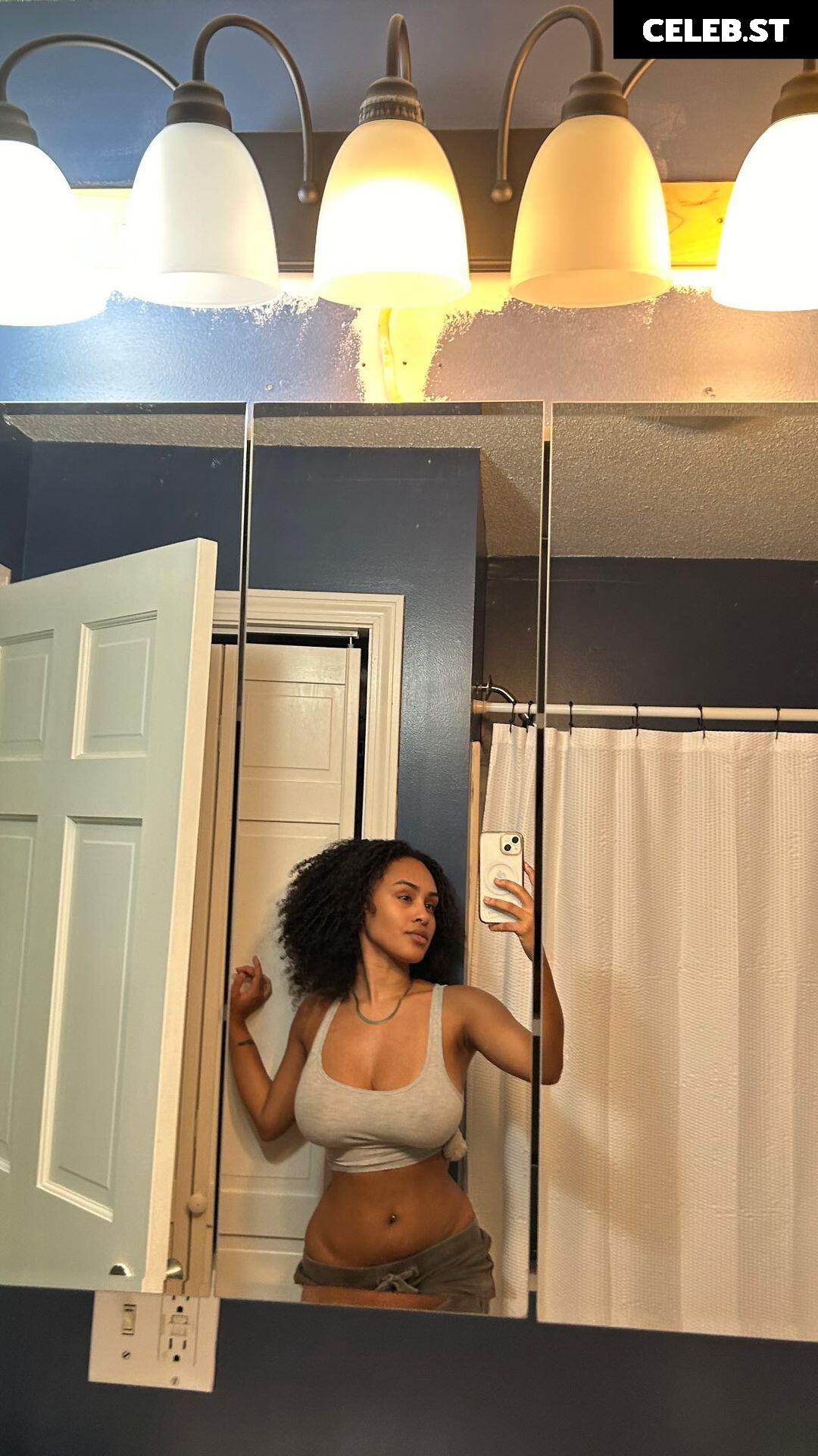 Aaliyeezy Image 4739457