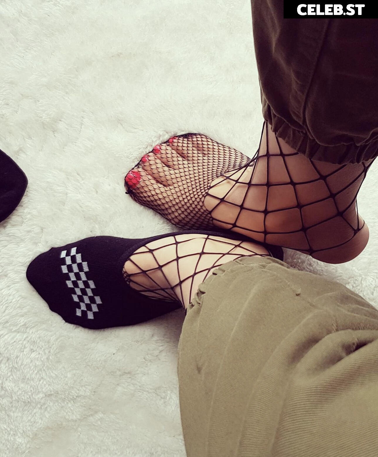 socksqueenforyou Image 473860