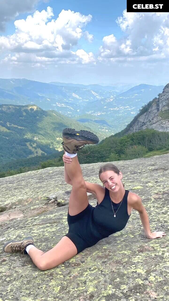 Amelie Manzoli (@Am.e.lie) Image 4727310