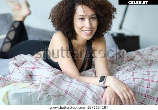 Hey.solange / heysolange / solange / Solana Bardell Image 4722589