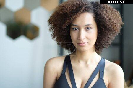 Hey.solange / heysolange / solange / Solana Bardell Image 4722649