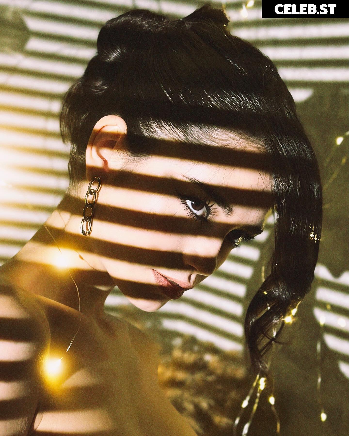 Sofia Chernasova / chernasova.sofia / soniachrn / Чернасова Софія Image 4720157