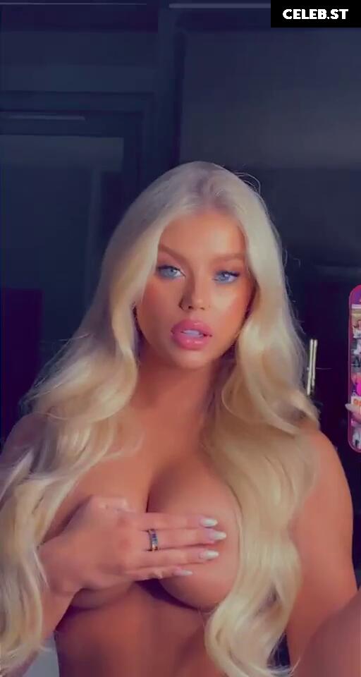 Kaylyn Slevin Image 4711462