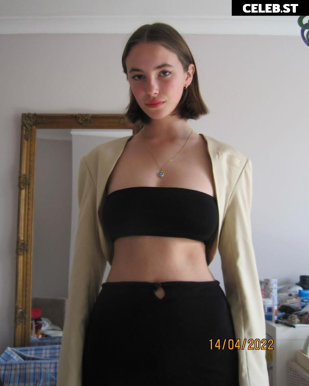 Amelie Manzoli (@Am.e.lie) Image 4719434