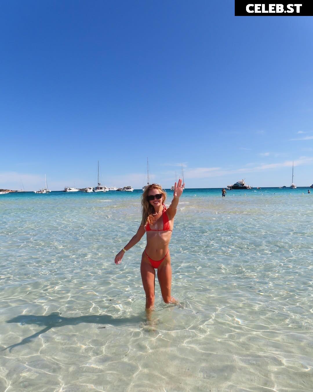 Ally Rose allyyyrose Image 4705300