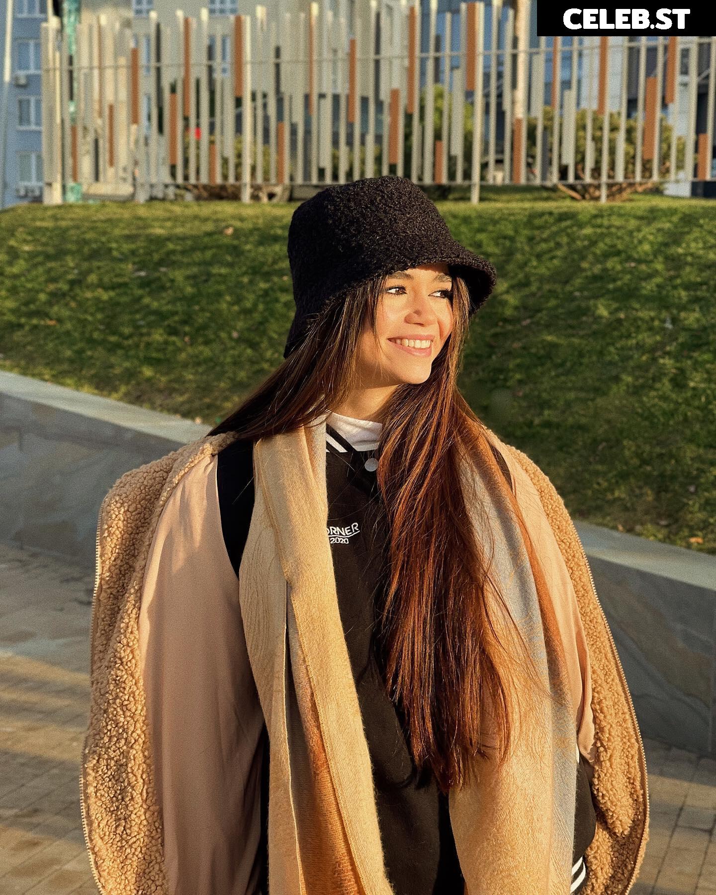 Sofia Chernasova / chernasova.sofia / soniachrn / Чернасова Софія Image 4706107