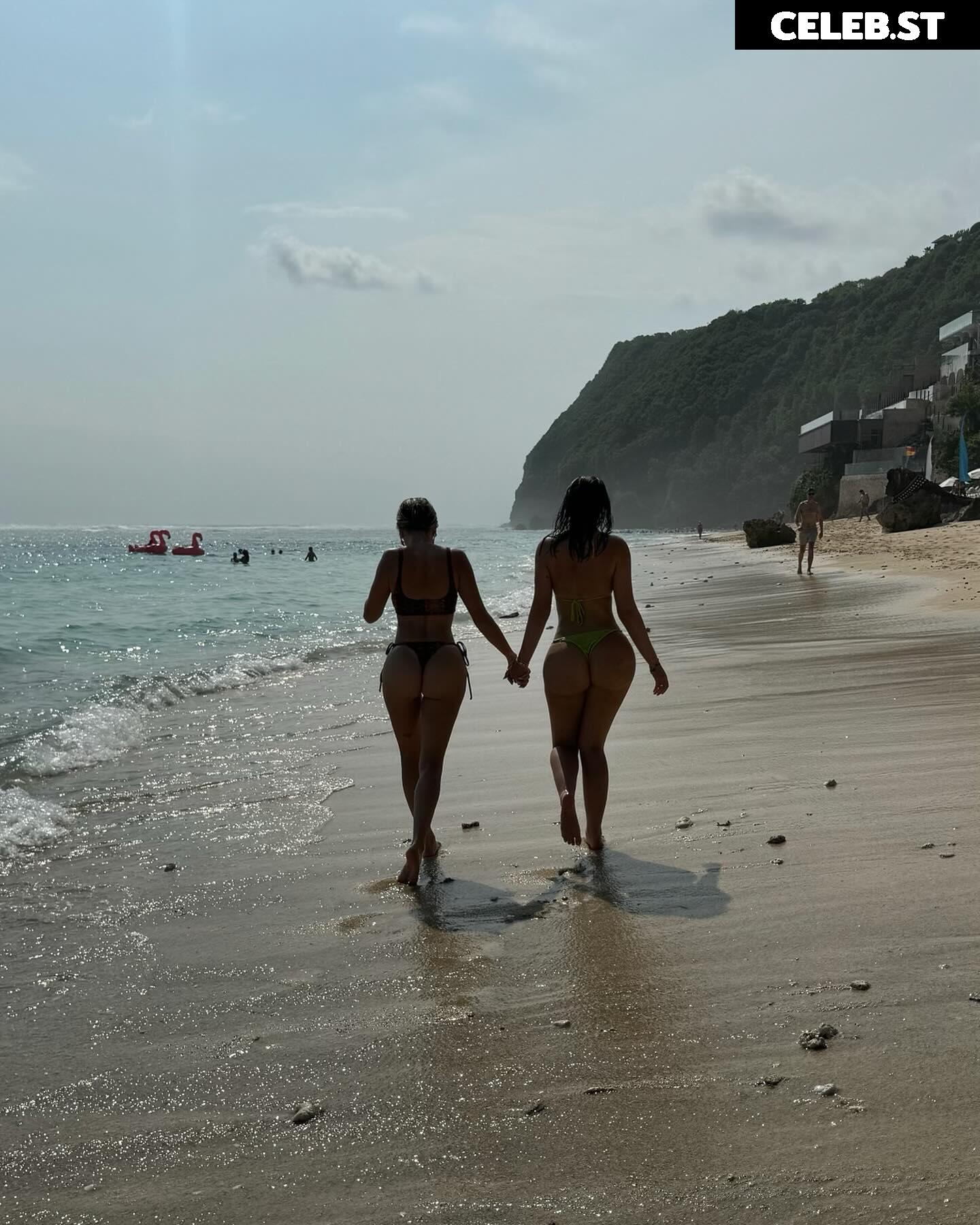 Mikaela Testa / @mikaelatestaa / @mikkimouse404 Image 4702658